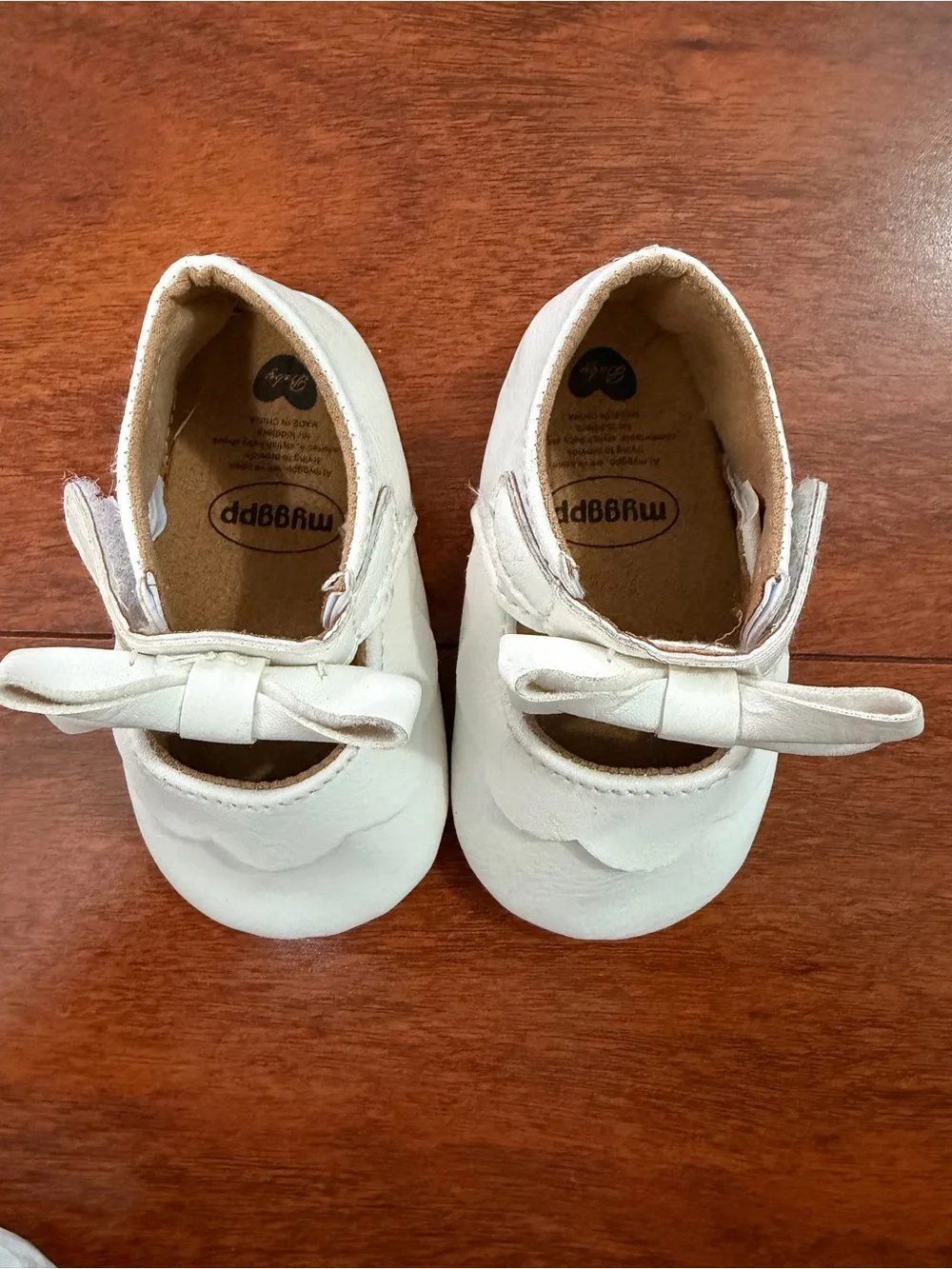 Infant Bow Strap Dress Shoes in White Size 12-18M